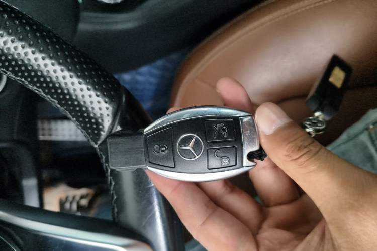 Used Mercedes-Benz CLS 2017 CLS 320 Elegant Edition Vehicle Key
