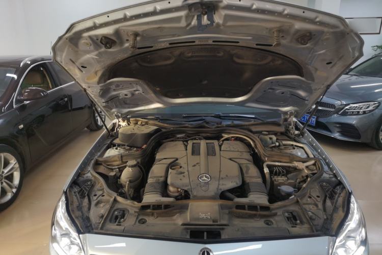 Used Mercedes-Benz CLS 2017 CLS 320 Elegant Edition Engine Bay