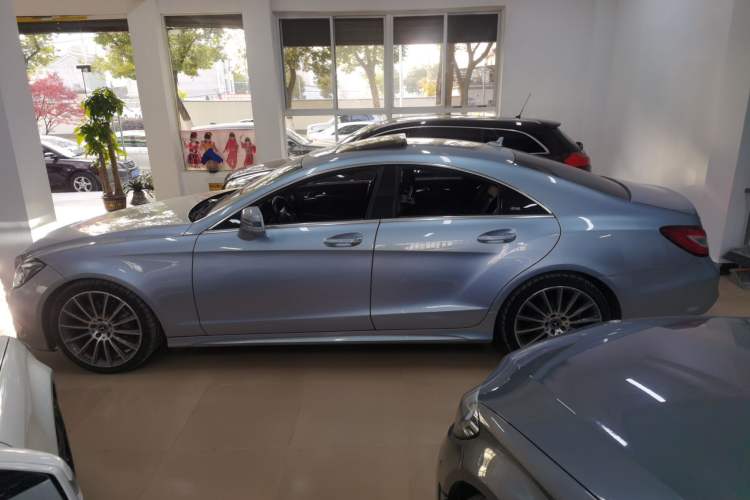 Used Mercedes-Benz CLS 2017 CLS 320 Elegant Edition Left Side