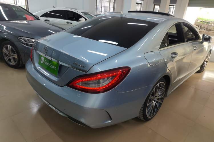 Used Mercedes-Benz CLS 2017 CLS 320 Elegant Edition Rear Right 45 Deg