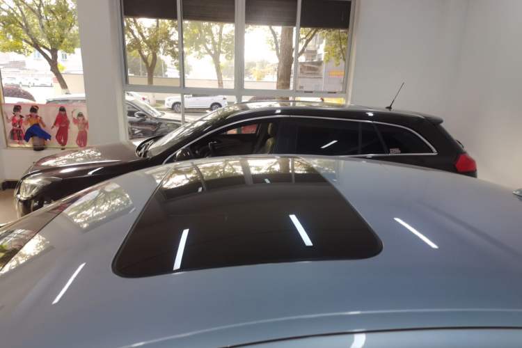 Used Mercedes-Benz CLS 2017 CLS 320 Elegant Edition Roof