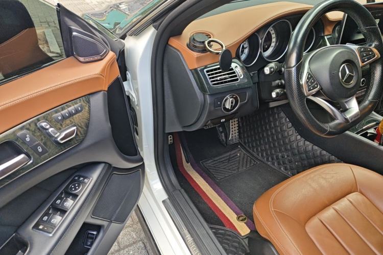 Used Mercedes-Benz CLS 2017 CLS 320 Elegant Edition Driver Seat