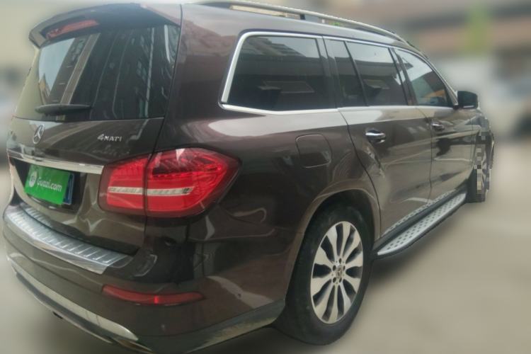 Used Mercedes-Benz CLS  Rear Right 45 Deg