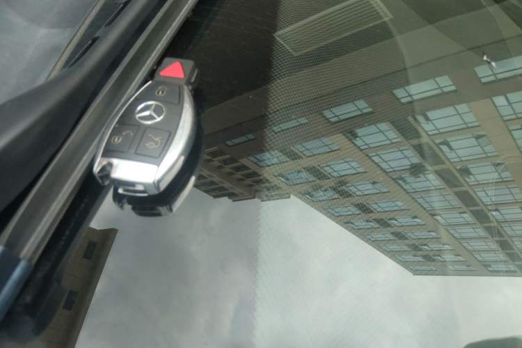 Used Mercedes-Benz CLS  Vehicle Key