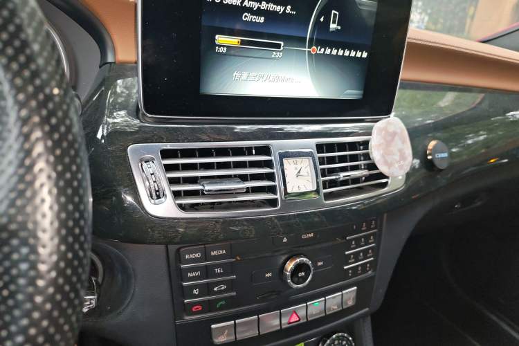 Used Mercedes-Benz CLS 2017 CLS 260 Elegant Edition Audio And AC Panel