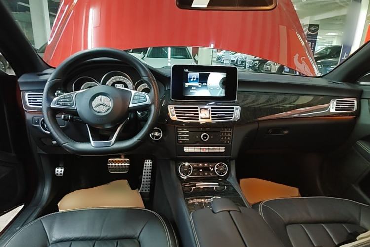Used Mercedes-Benz CLS 2017 CLS 260 Elegant Edition Center Console