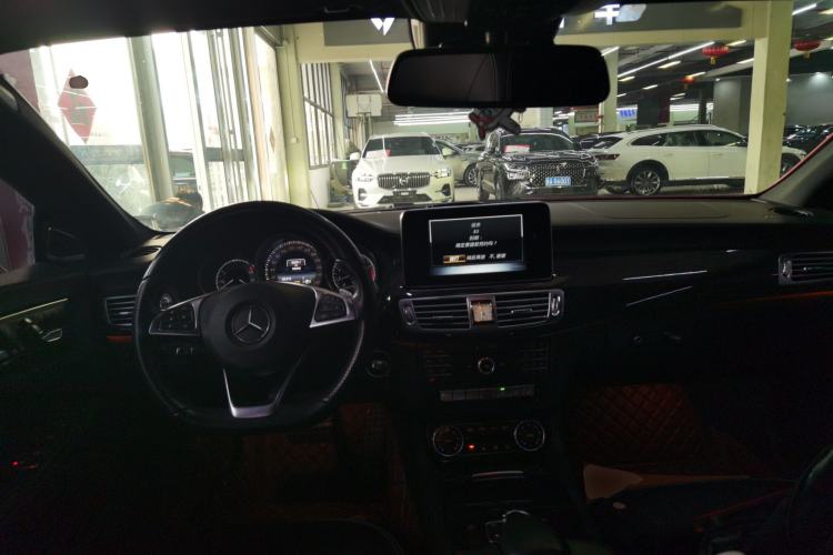 Used Mercedes-Benz CLS 2017 CLS 260 Elegant Edition Center Console