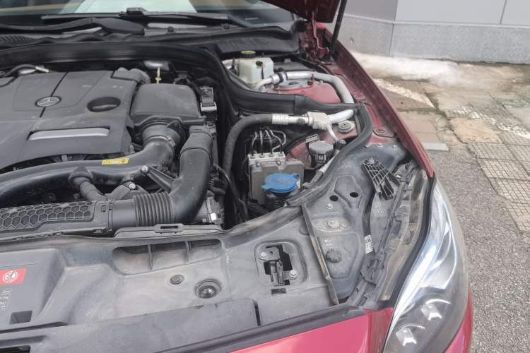 Used Mercedes-Benz CLS 2017 CLS 260 Elegant Edition Engine Bay Left