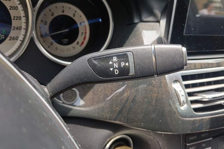 Used Mercedes-Benz CLS 2017 CLS 260 Elegant Edition Gear Lever