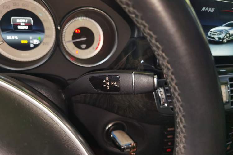 Used Mercedes-Benz CLS 2017 CLS 260 Elegant Edition Gear Lever