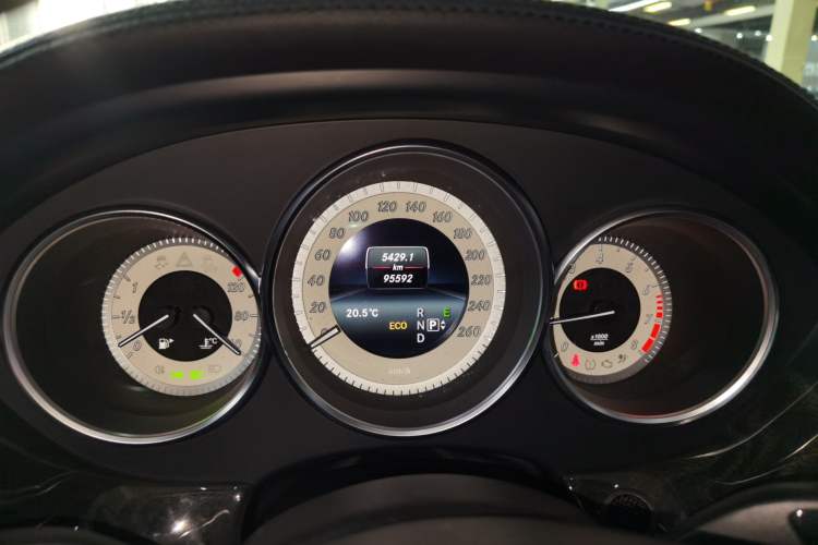 Used Mercedes-Benz CLS 2017 CLS 260 Elegant Edition Instrument Cluster