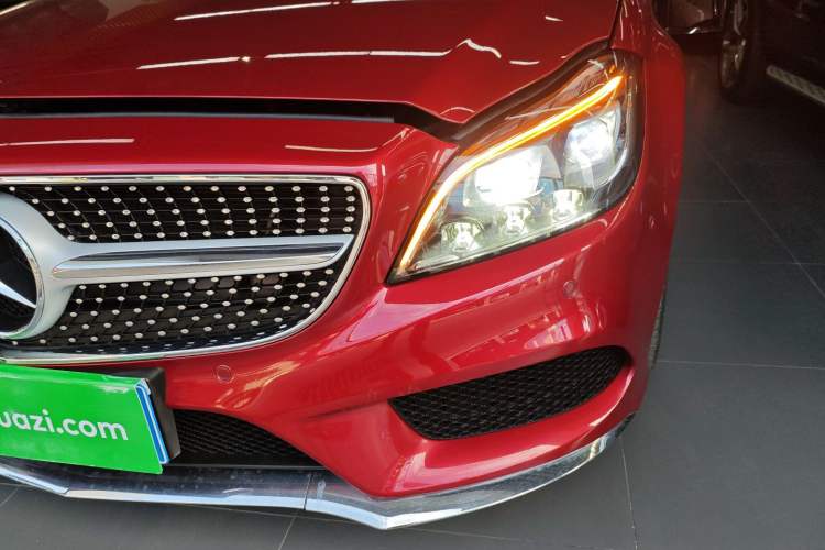 Used Mercedes-Benz CLS 2017 CLS 320 Elegant Edition Left Front Headlight