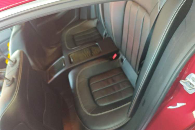 Used Mercedes-Benz CLS 2017 CLS 320 Elegant Edition Left Rear Seat