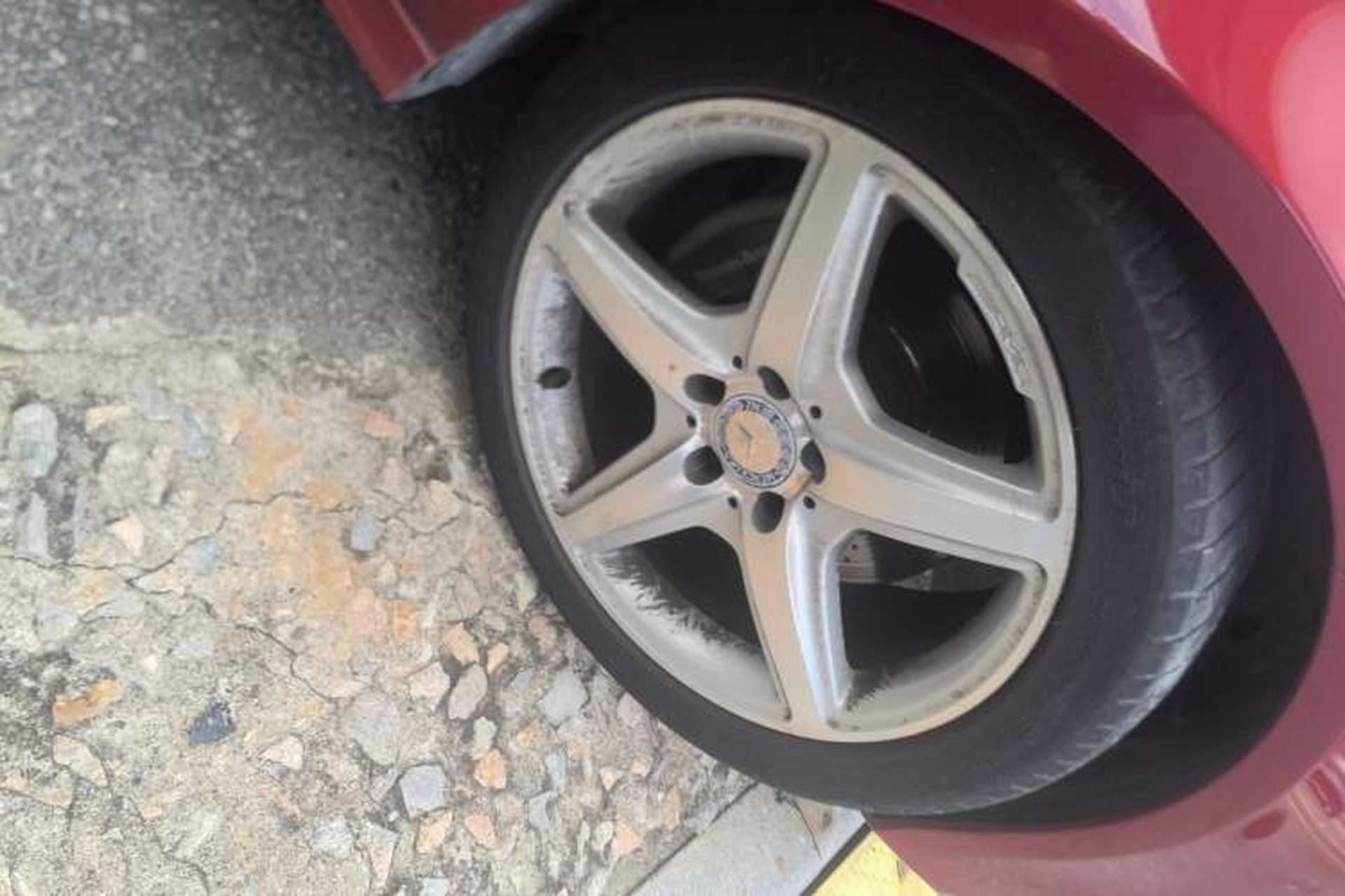 Used Mercedes-Benz CLS 2017 CLS 260 Elegant Edition Right Front Wheel Hub