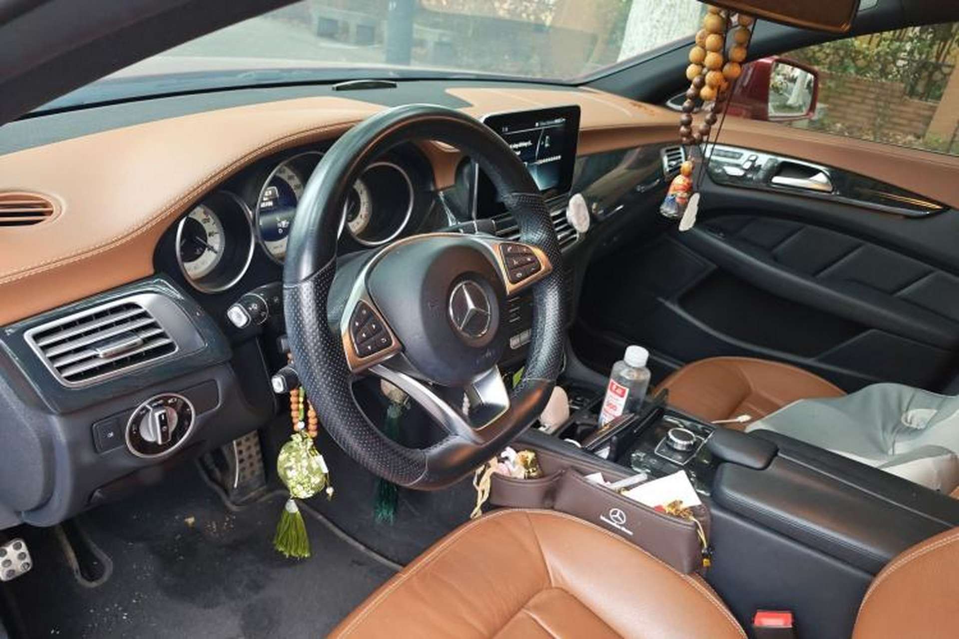 Used Mercedes-Benz CLS 2017 CLS 260 Elegant Edition Steering Wheel