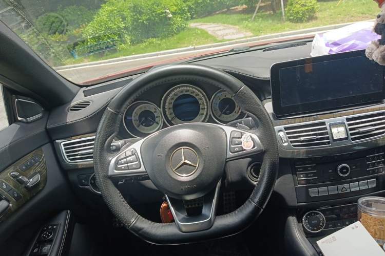 Used Mercedes-Benz CLS 2017 CLS 260 Elegant Edition Steering Wheel
