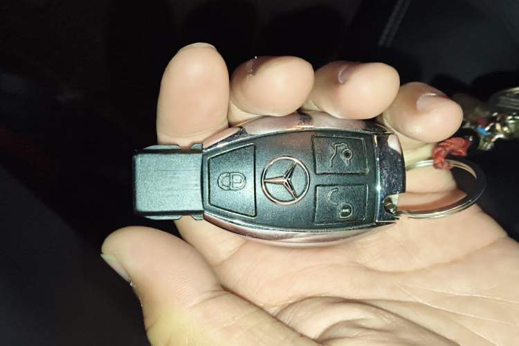 Used Mercedes-Benz CLS 2017 CLS 260 Elegant Edition Vehicle Key