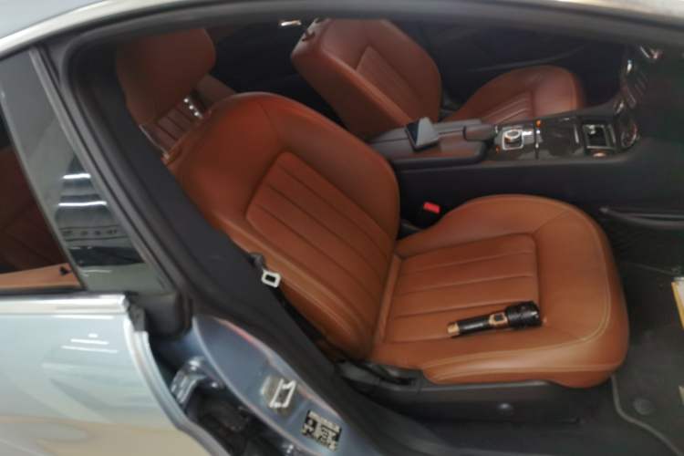 Used Mercedes-Benz CLS 2017 CLS 260 Elegant Edition Right Front Seat