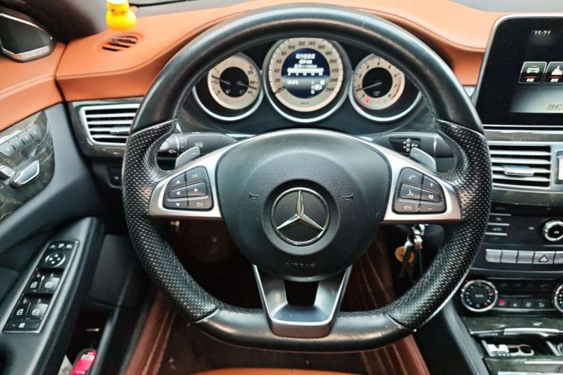 Used Mercedes-Benz CLS 2017 CLS 260 Elegant Edition Steering Wheel