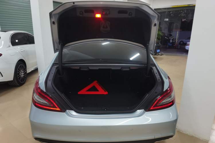 Used Mercedes-Benz CLS 2017 CLS 260 Elegant Edition Trunk