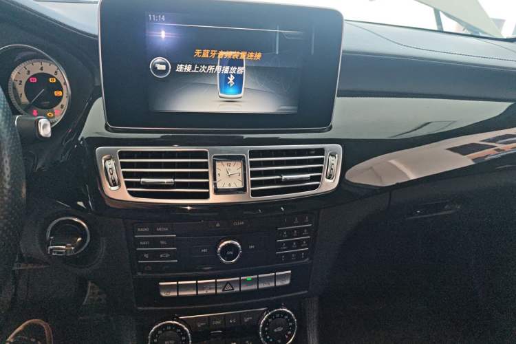 Used Mercedes-Benz CLS 2017 CLS 320 Elegant Edition Audio And AC Panel