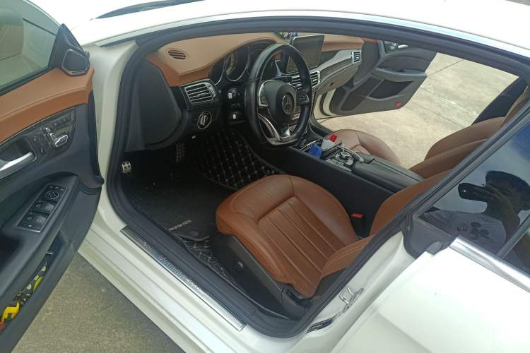 Used Mercedes-Benz CLS 2017 CLS 320 Elegant Edition Driver Seat