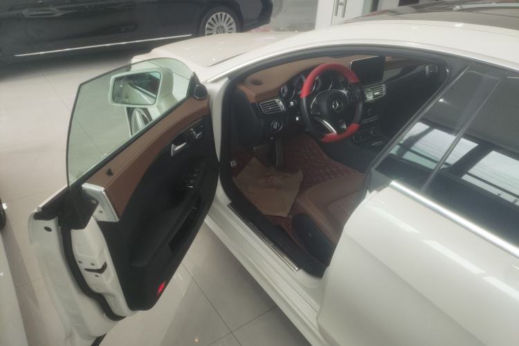 Used Mercedes-Benz CLS 2017 CLS 260 Elegant Edition Driver Seat