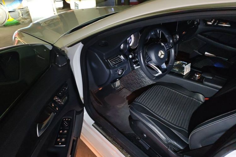 Used Mercedes-Benz CLS 2017 CLS 320 Elegant Edition Driver Seat