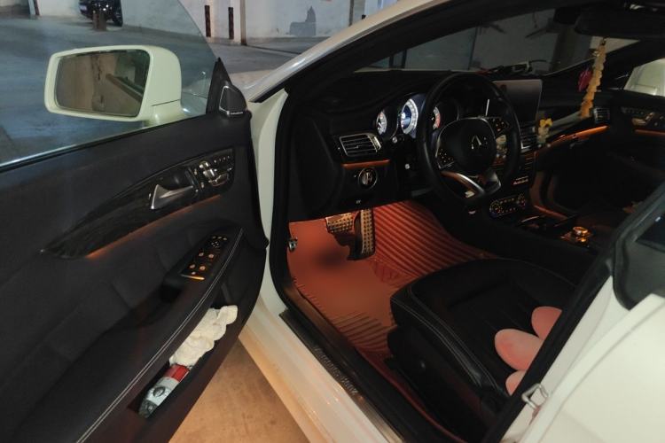 Used Mercedes-Benz CLS 2017 CLS 320 Elegant Edition Driver Seat
