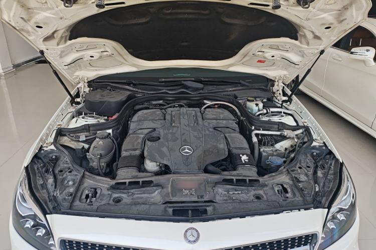 Used Mercedes-Benz CLS 2017 CLS 320 Elegant Edition Engine Bay
