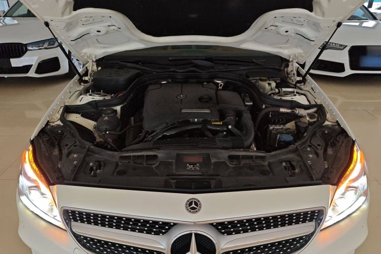 Used Mercedes-Benz CLS 2017 CLS 260 Elegant Edition Engine Bay