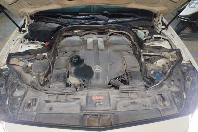 Used Mercedes-Benz CLS 2017 CLS 320 Elegant Edition Engine Bay