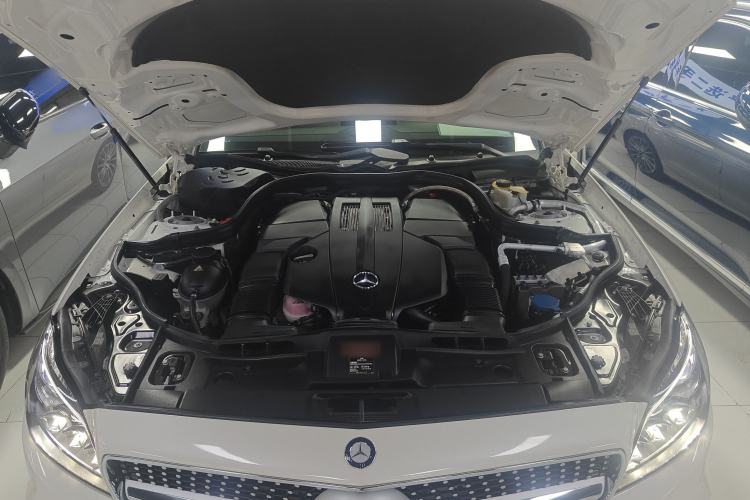 Used Mercedes-Benz CLS 2017 CLS 320 Elegant Edition Engine Bay
