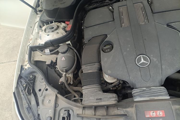 Used Mercedes-Benz CLS 2017 CLS 320 Elegant Edition Engine Bay Right
