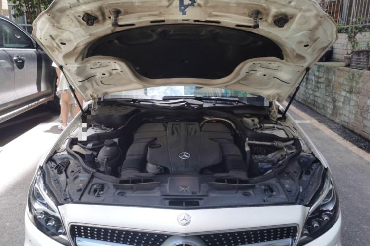 Used Mercedes-Benz CLS 2017 CLS 320 Elegant Edition Engine Bay