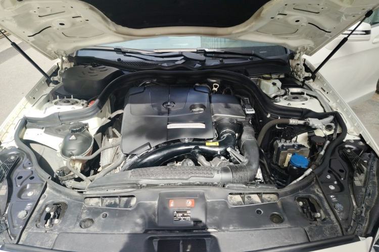 Used Mercedes-Benz CLS 2017 CLS 260 Elegant Edition Engine Bay