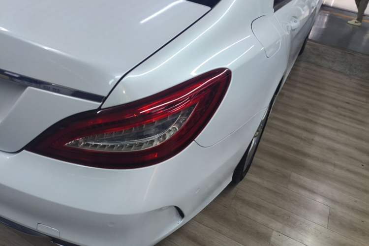 Used Mercedes-Benz CLS 2017 CLS 260 Elegant Edition Exterior 3