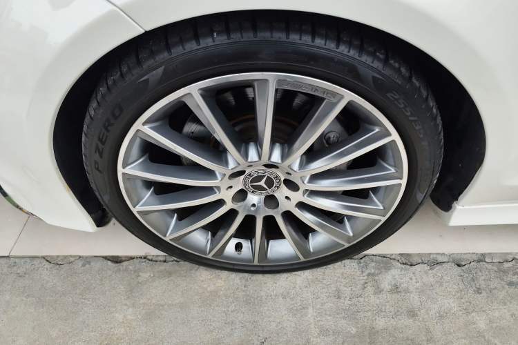 Used Mercedes-Benz CLS 2017 CLS 320 Elegant Edition Exterior 4