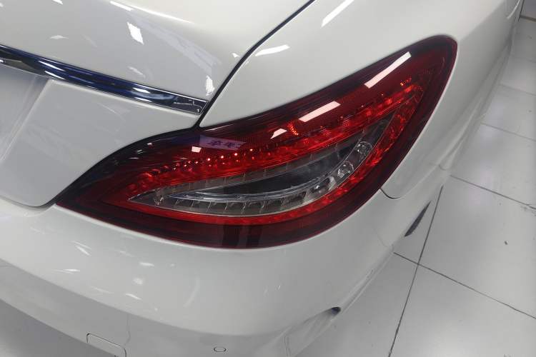 Used Mercedes-Benz CLS 2017 CLS 320 Elegant Edition Exterior 6