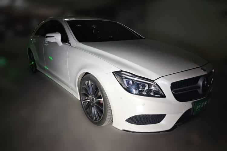 Used Mercedes-Benz CLS 2017 CLS 320 Elegant Edition Front Right 45 Deg