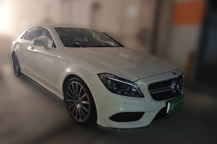 Used Mercedes-Benz CLS 2017 CLS 320 Elegant Edition Front Right 45 Deg
