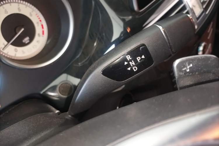 Used Mercedes-Benz CLS 2017 CLS 320 Elegant Edition Gear Lever