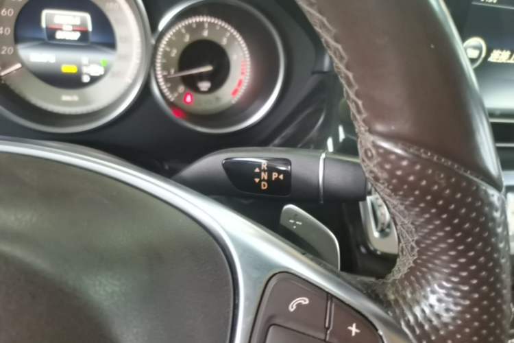 Used Mercedes-Benz CLS 2017 CLS 260 Elegant Edition Gear Lever