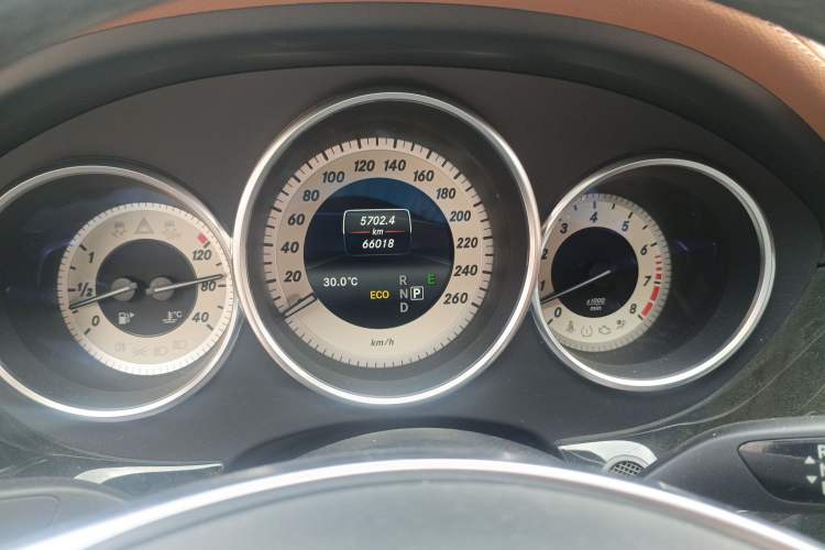 Used Mercedes-Benz CLS 2017 CLS 320 Elegant Edition Instrument Cluster