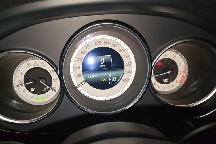 Used Mercedes-Benz CLS 2017 CLS 320 Elegant Edition Instrument Cluster