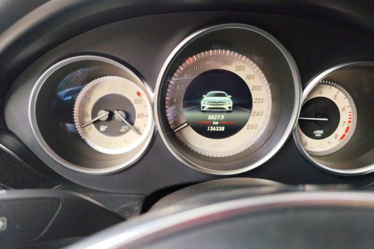 Used Mercedes-Benz CLS 2017 CLS 320 Elegant Edition Instrument Cluster