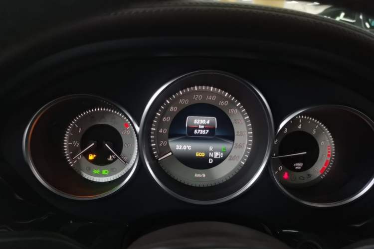 Used Mercedes-Benz CLS 2017 CLS 260 Elegant Edition Instrument Cluster