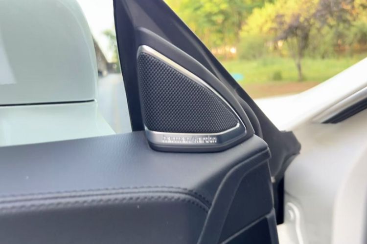 Used Mercedes-Benz CLS 2017 CLS 320 Elegant Edition Interior 11