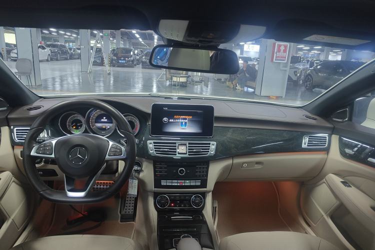 Used Mercedes-Benz CLS 2017 CLS 320 Elegant Edition Interior 2