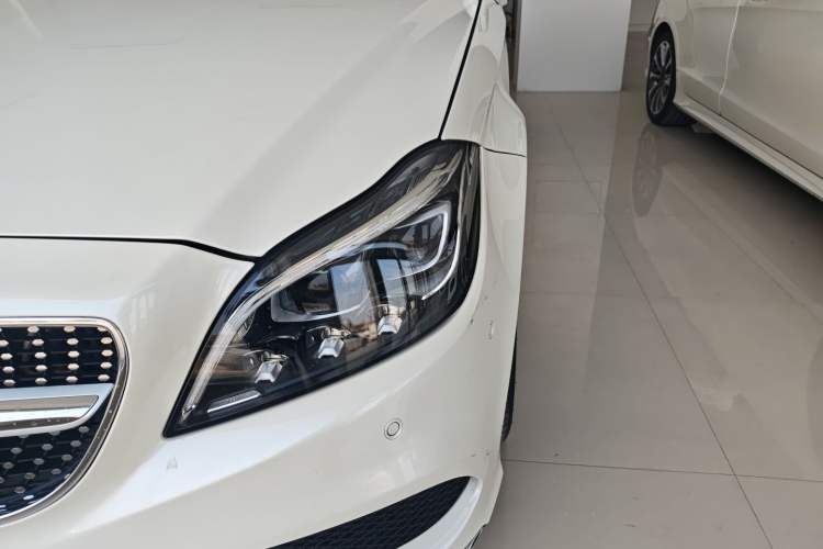 Used Mercedes-Benz CLS 2017 CLS 320 Elegant Edition Left Front Headlight